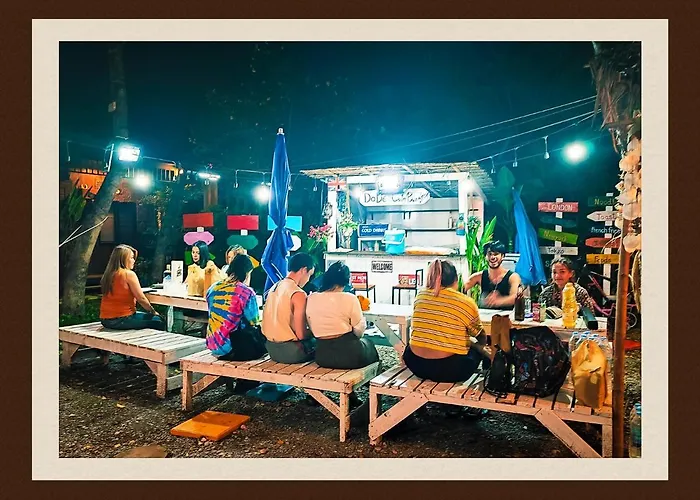 Хостел Do Dee Cafe *