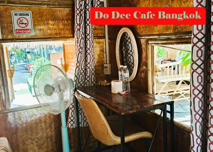Do Dee Cafe Бангкок